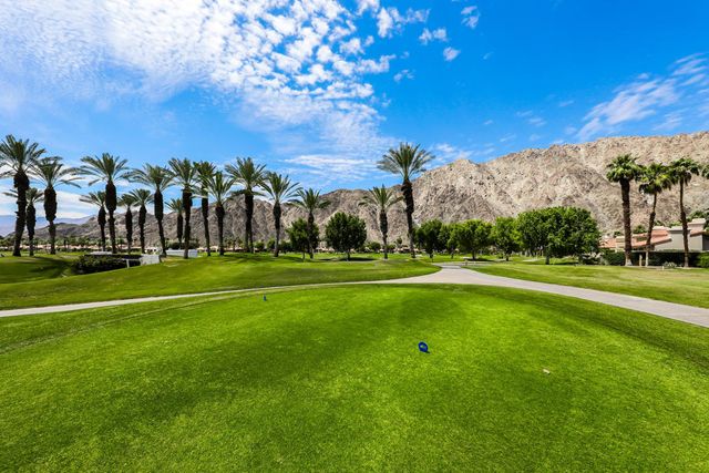 54048 Riviera, La Quinta, CA 92253