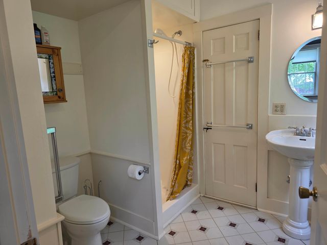 53 Hickory Ridge Road South, Putney, VT 05346