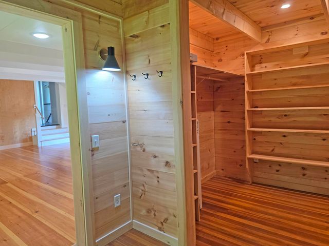 53 Hickory Ridge Road South, Putney, VT 05346