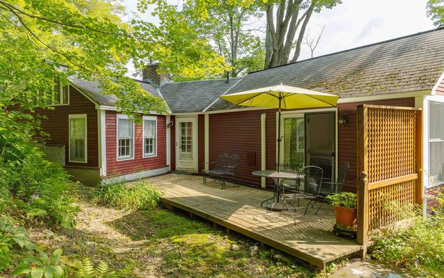53 Hickory Ridge Road South, Putney, VT 05346
