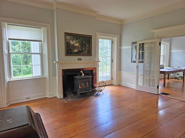 53 Hickory Ridge Road South, Putney, VT 05346