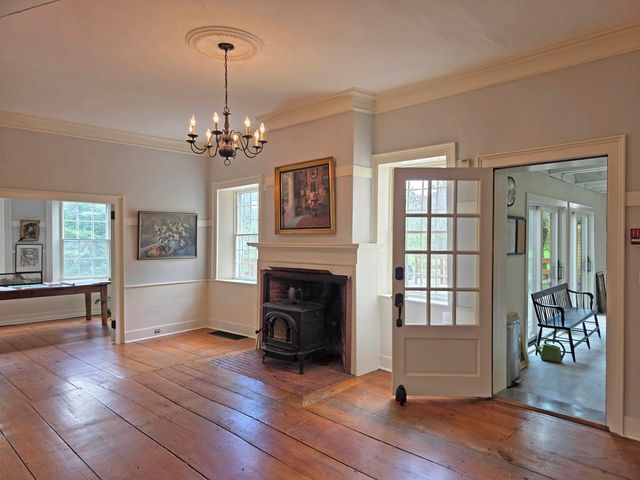 53 Hickory Ridge Road South, Putney, VT 05346