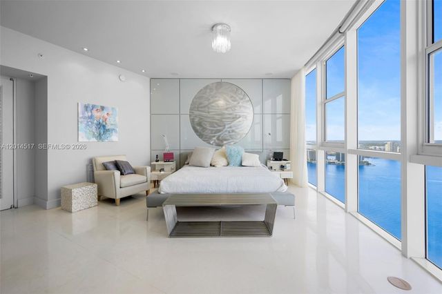 18201 Collins Ave 4901, Sunny Isles Beach, FL 33160