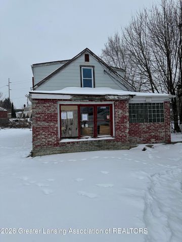 2112 N High Street, Lansing, MI 48906