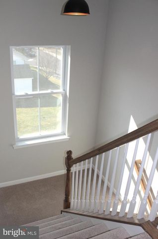 88 HESS AVE, Hellertown, PA 18055