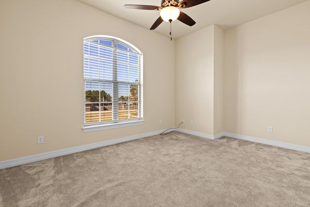 118 Kallan Rd, Diana, TX 75640