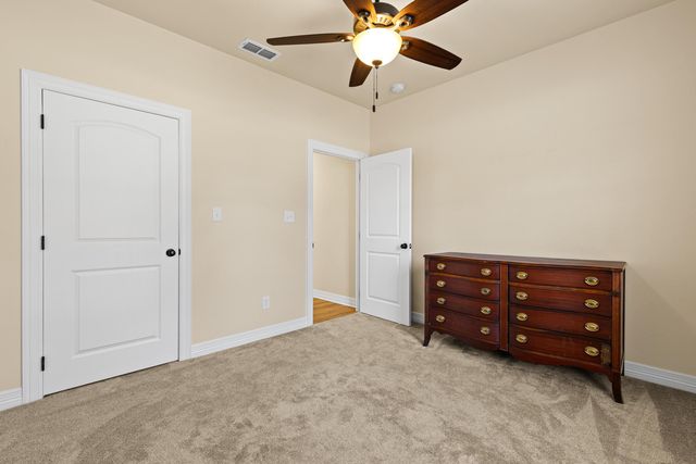 118 Kallan Rd, Diana, TX 75640