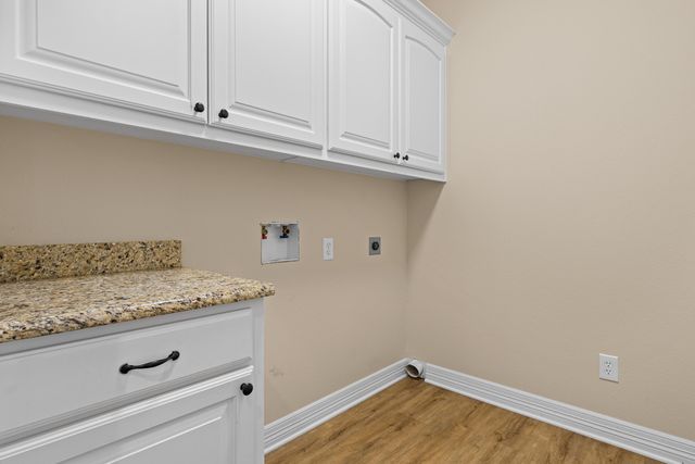 118 Kallan Rd, Diana, TX 75640