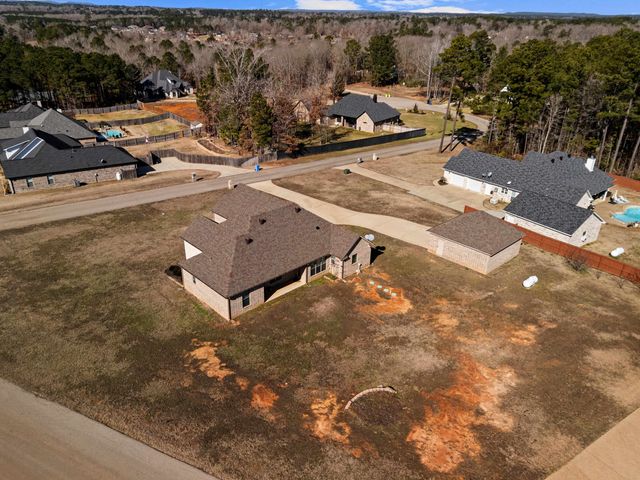 118 Kallan Rd, Diana, TX 75640