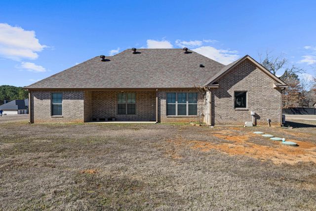 118 Kallan Rd, Diana, TX 75640