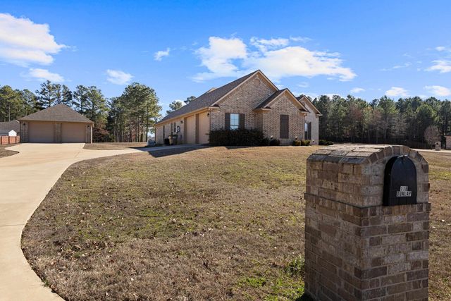 118 Kallan Rd, Diana, TX 75640