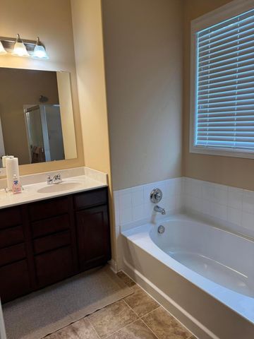 247 Cloverhill Drive, Galloway, OH 43119