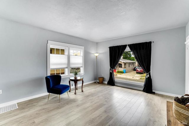 1612 Napa St, Vallejo, CA 94590