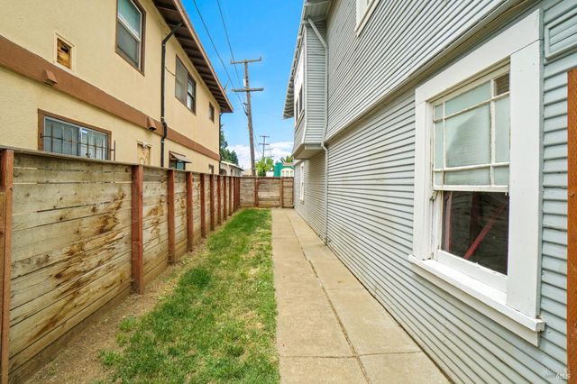 1612 Napa St, Vallejo, CA 94590
