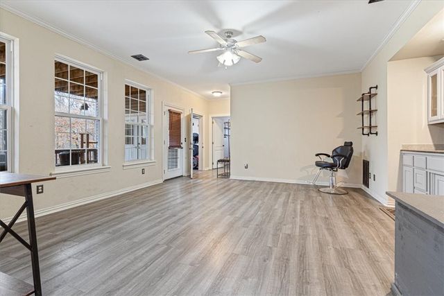 16 Kendal Drive, Bella Vista, AR 72714