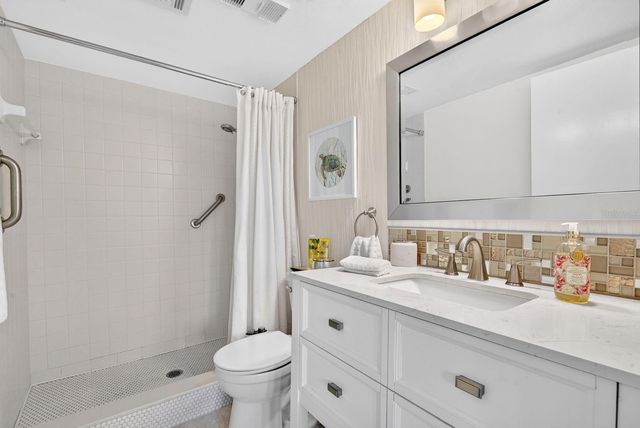 4240 IRONWOOD CIRCLE 302A, Bradenton, FL 34209