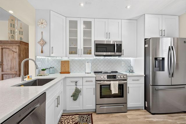4240 IRONWOOD CIRCLE 302A, Bradenton, FL 34209