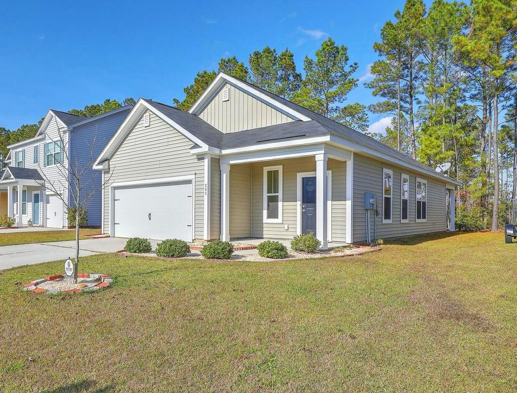 265 Oglethorpe Circle, Moncks Corner, SC 29461
