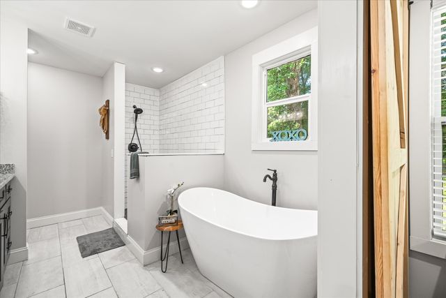 2643 Cloverdale Dr, Cookeville, TN 38506