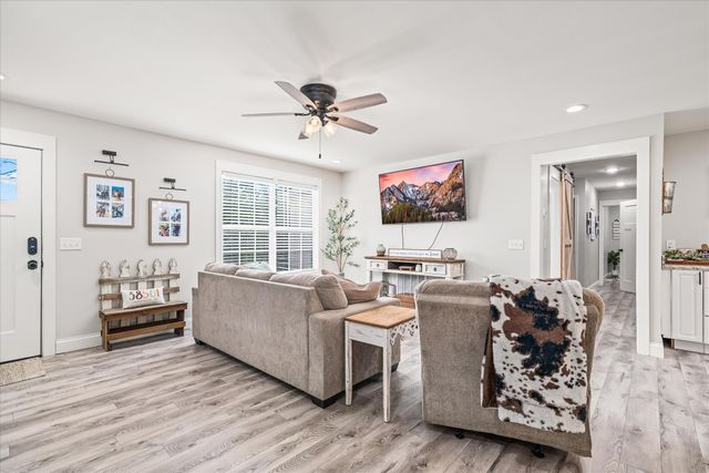 2643 Cloverdale Dr, Cookeville, TN 38506