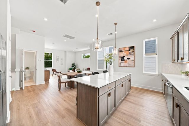 1658 W Tidwell Road, Houston, TX 77091