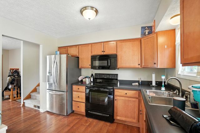 157 Forest Lake Court, Delaware, OH 43015