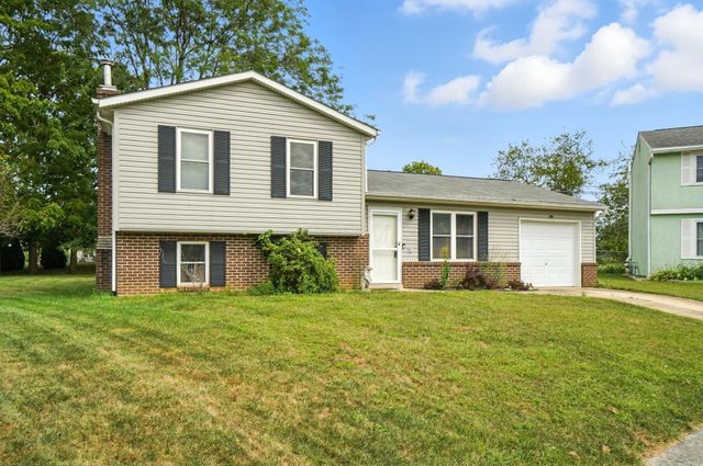 157 Forest Lake Court, Delaware, OH 43015