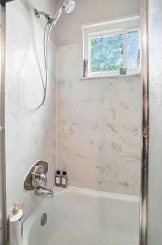 157 Forest Lake Court, Delaware, OH 43015