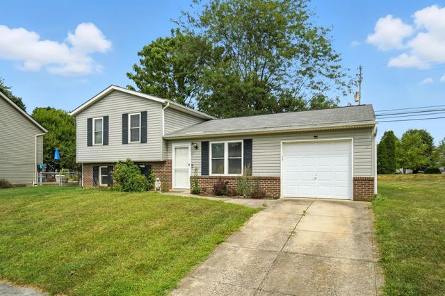 157 Forest Lake Court, Delaware, OH 43015