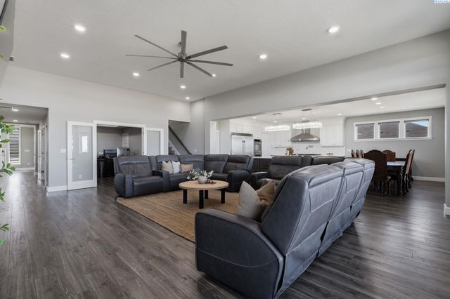 89050 E Calico Road, Kennewick, WA 99338