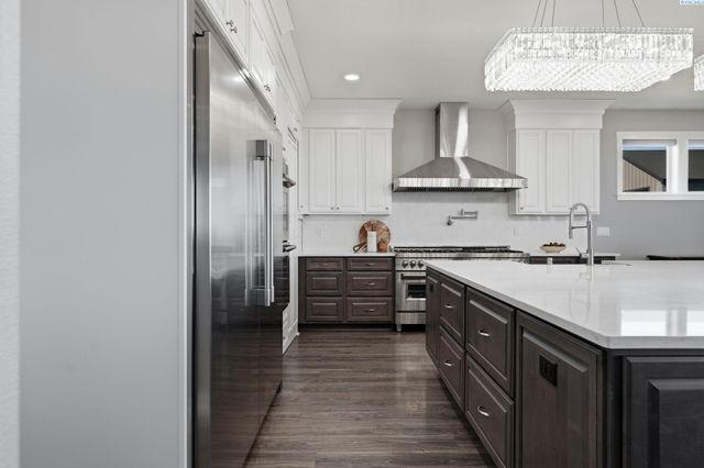 89050 E Calico Road, Kennewick, WA 99338