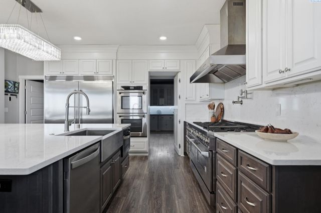 89050 E Calico Road, Kennewick, WA 99338