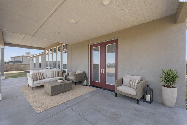 89050 E Calico Road, Kennewick, WA 99338