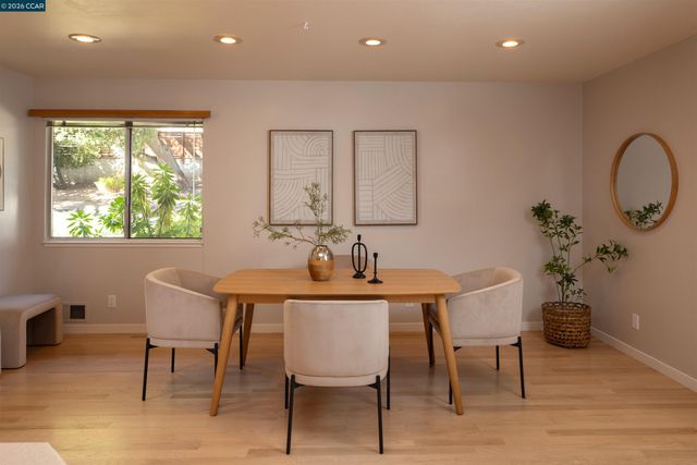 12 Marquard Rd, Carmel Valley, CA 93924