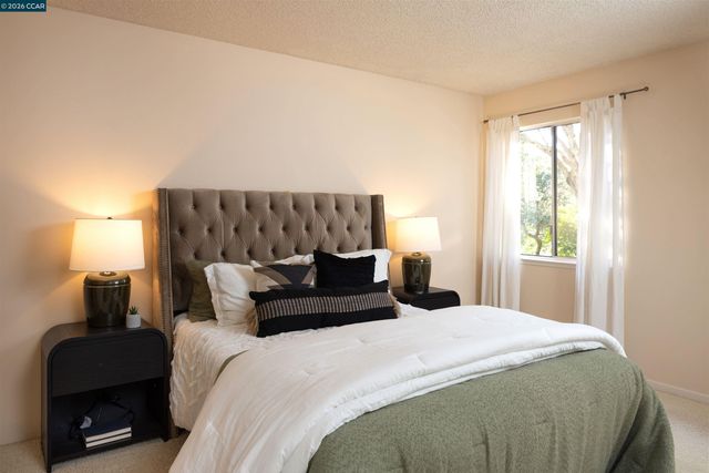12 Marquard Rd, Carmel Valley, CA 93924