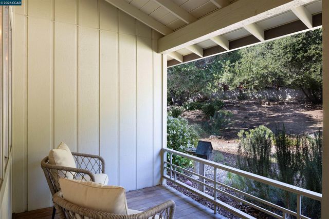 12 Marquard Rd, Carmel Valley, CA 93924