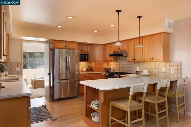 12 Marquard Rd, Carmel Valley, CA 93924