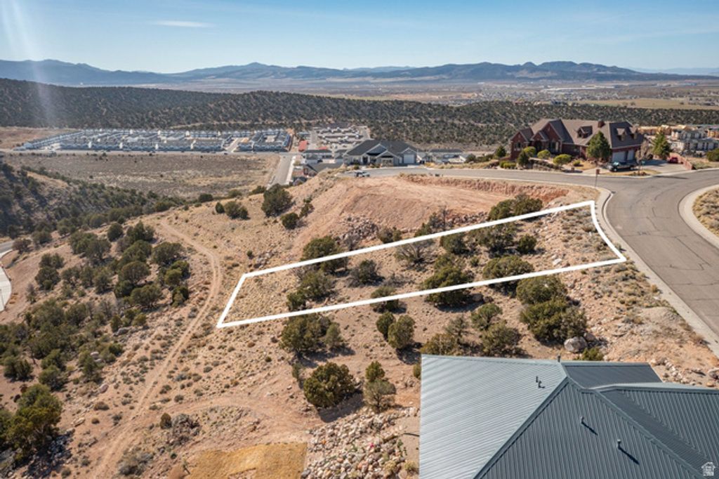 Image 14 of property listing at 2583 W Carmel Canyon Dr Unit 6, Cedar City, UT 84720