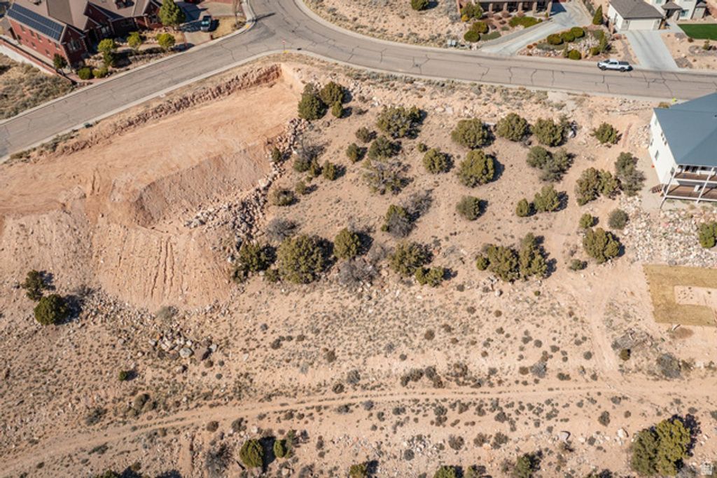 Image 17 of property listing at 2583 W Carmel Canyon Dr Unit 6, Cedar City, UT 84720