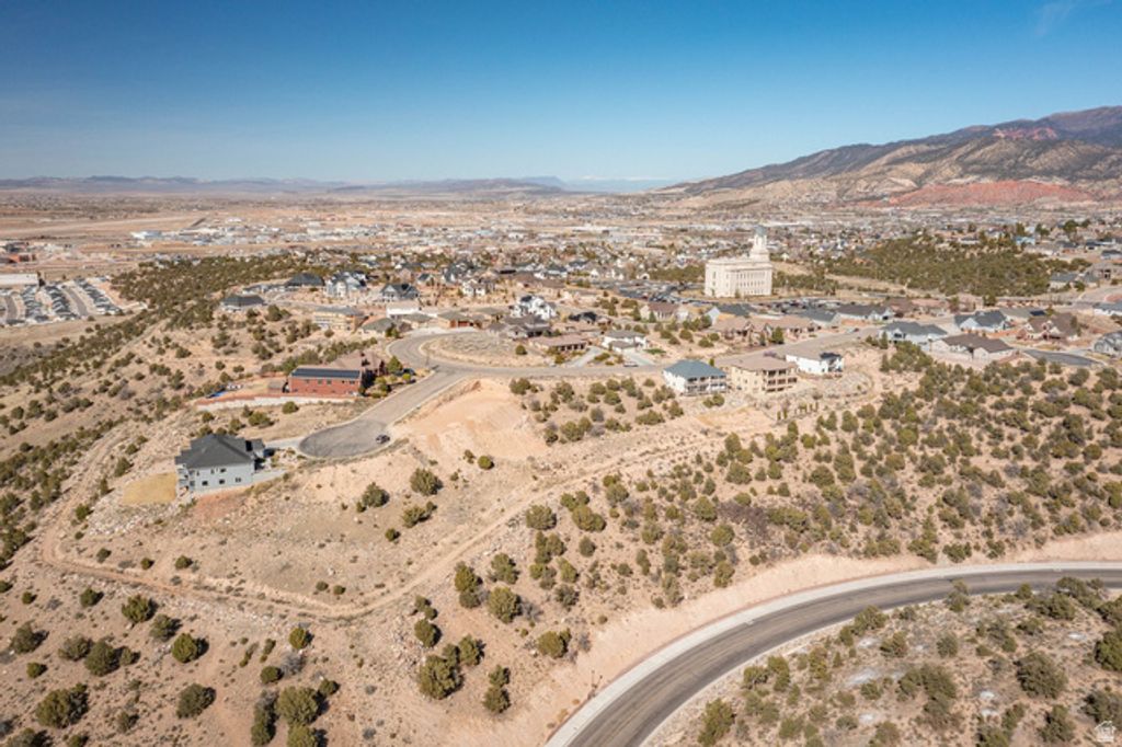 Image 19 of property listing at 2583 W Carmel Canyon Dr Unit 6, Cedar City, UT 84720