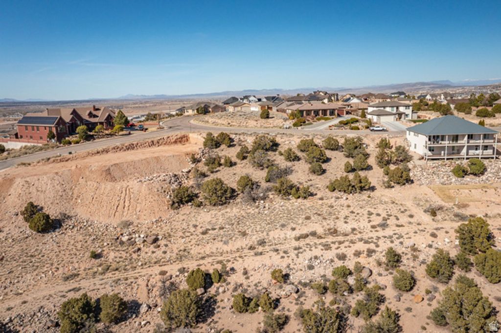 Image 29 of property listing at 2583 W Carmel Canyon Dr Unit 6, Cedar City, UT 84720