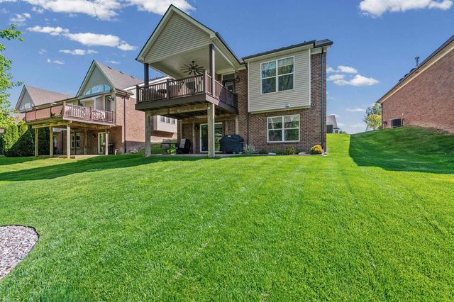 21186 Lilac Lane, Clinton Twp, MI 48036