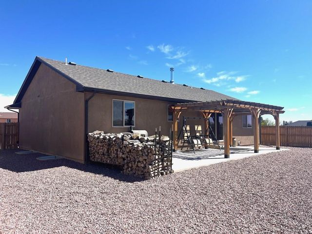 632 E Tanager Dr, Pueblo West, CO 81007