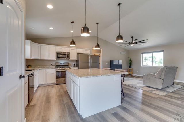 632 E Tanager Dr, Pueblo West, CO 81007