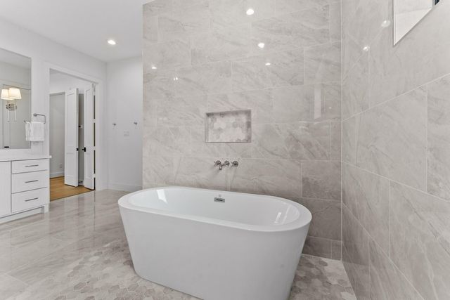 2628 Sunset Boulevard, West University Place, TX 77005