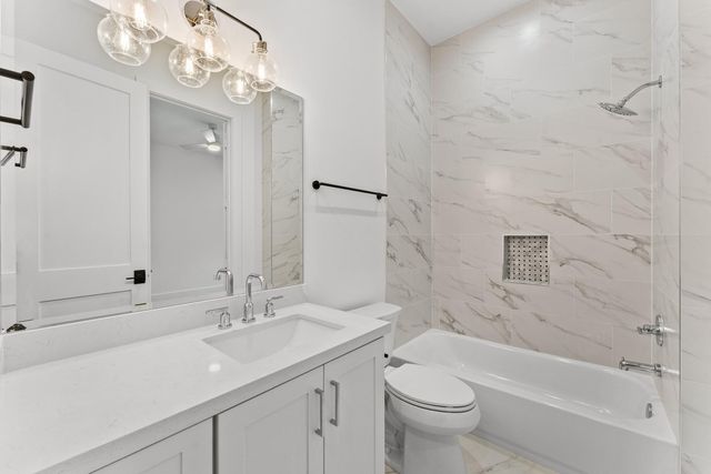 2628 Sunset Boulevard, West University Place, TX 77005