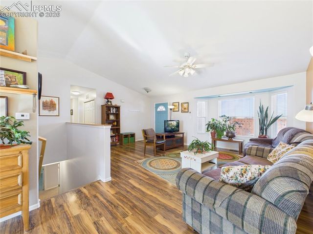 1182 W Broken Bow Drive, Pueblo West, CO 81007