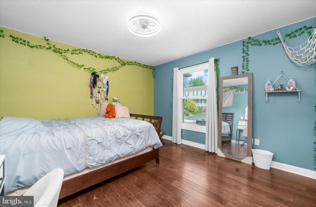 207 BALSAM DR, Douglassville, PA 19518