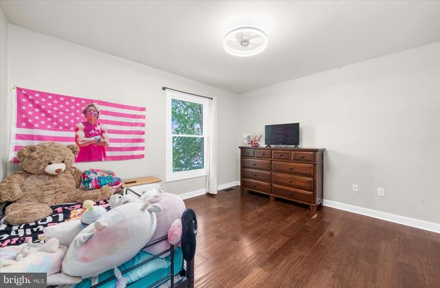 207 BALSAM DR, Douglassville, PA 19518