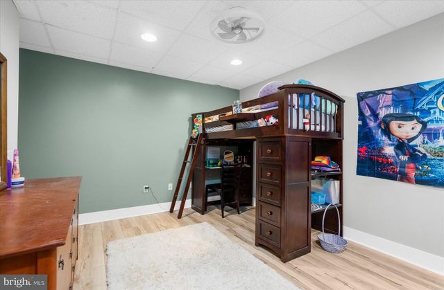 207 BALSAM DR, Douglassville, PA 19518